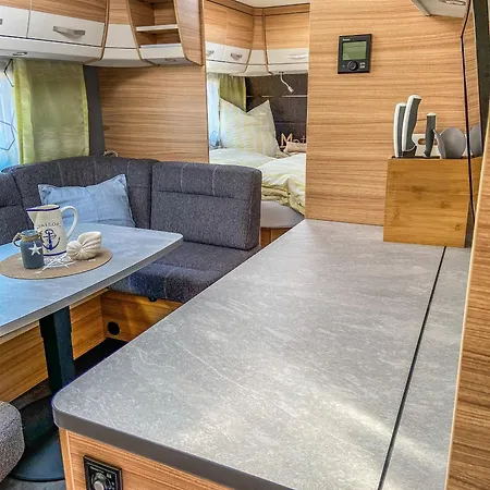 Holiday home George Glamper Meerzeit Belau